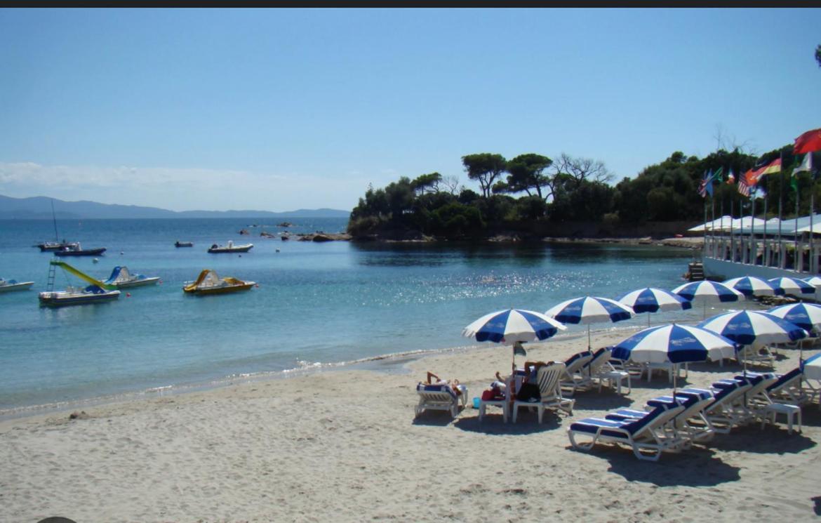 Superbe Pieds Dans L Eau Ajaccio Face A La De Sable Fin Route Des Iles Des Sanguinaires Apartment *
